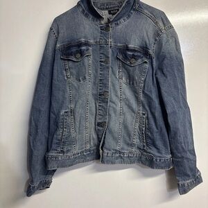 Women’s XL  A.N.A. A New Approach Denim Jacket Medium Wash